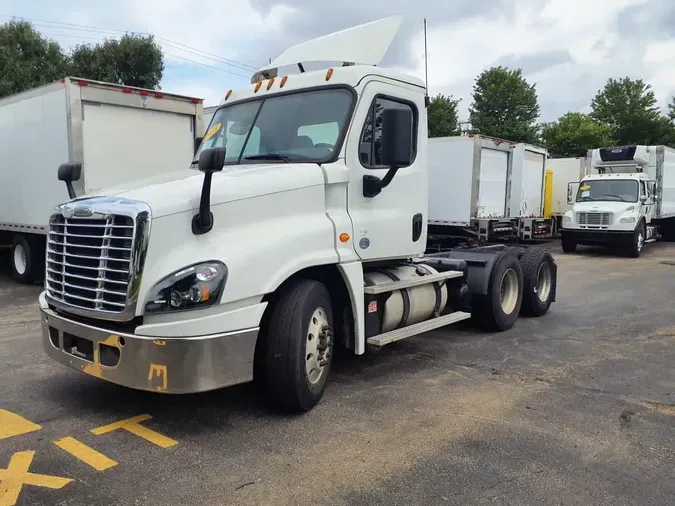 2018 FREIGHTLINER CASCADIA 1257a663144bd7bdb8f03b1436c17fc90f5