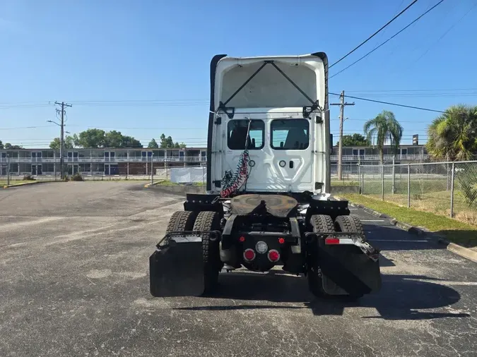 2020 FREIGHTLINER/MERCEDES NEW CASCADIA 1167a6954df5aa61e2f3b7db765b664b0eb