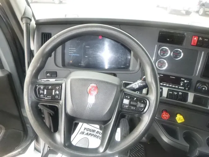 2022 Kenworth T680