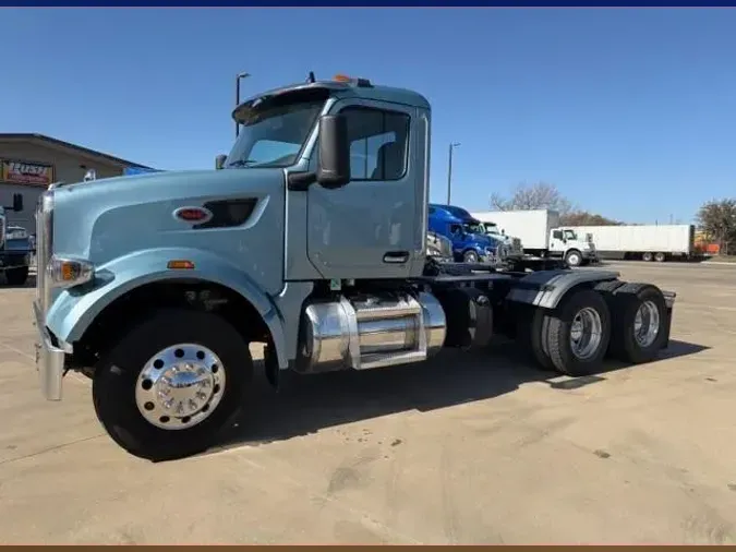 2023 Peterbilt 567
