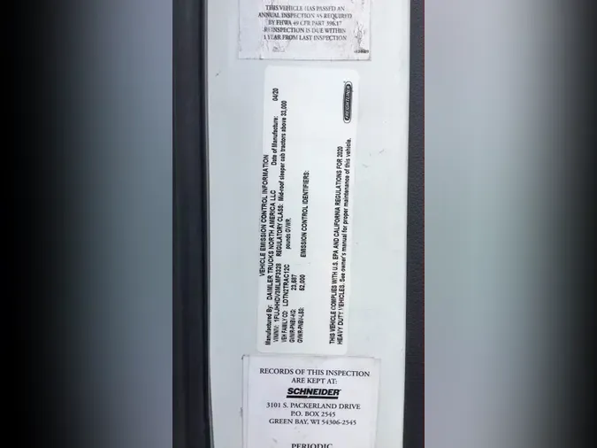 2021 Freightliner Cascadia 126