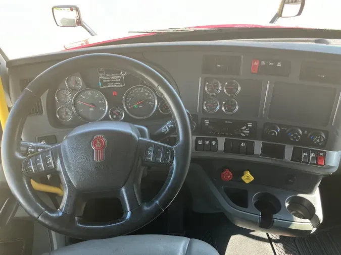 2021 Kenworth T680