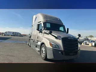 2023 Freightliner Cascadia