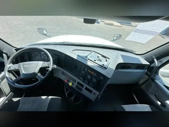 2019 Freightliner Cascadia 1267a7b7f27c8352d2949b6c95eb643aee6