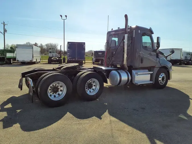 2020 FREIGHTLINER/MERCEDES NEW CASCADIA PX12664