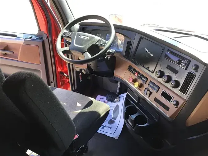 2020 FREIGHTLINER CASCADIA