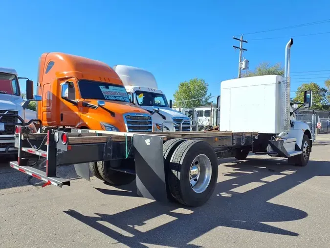 2020 KENWORTH TRUCKS T-370