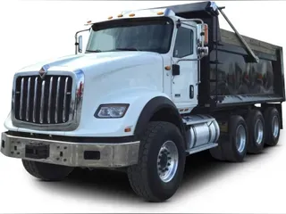 2019 International HX620