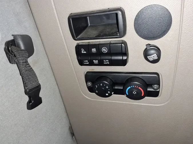 2020 FREIGHTLINER CASCADIA 125