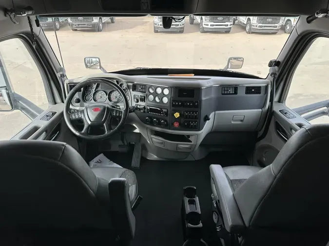 2021 Peterbilt 5797a8e66f5d24741f1af6e2ad155eca6ea