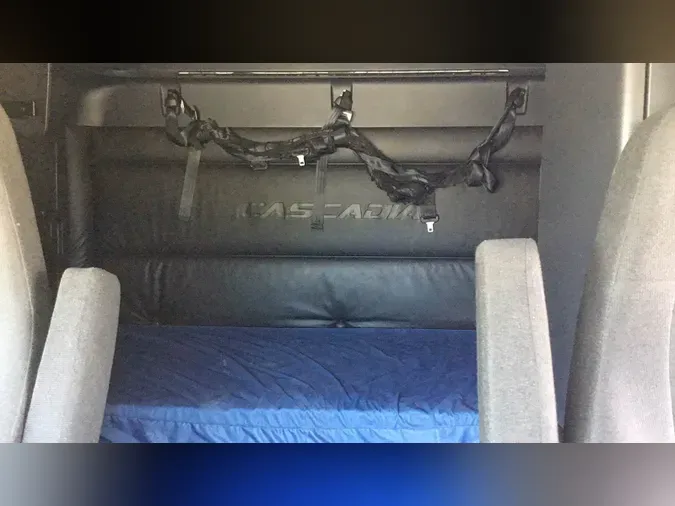 2024 Freightliner Cascadia 1267a8f98f0539ed767f096dbf6ebcad34b