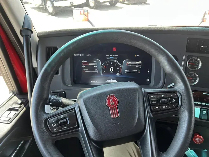 2024 Kenworth T680
