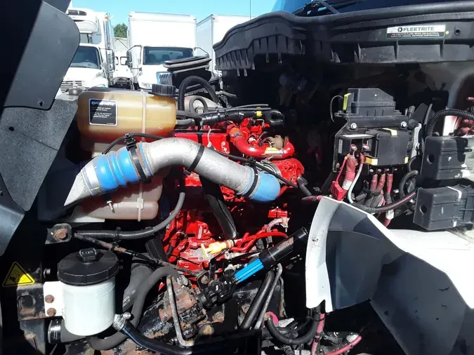 2021 NAVISTAR INTERNATIONAL MV607 (6X4)