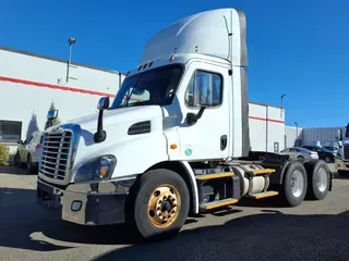 2017 FREIGHTLINER/MERCEDES CASCADIA 113