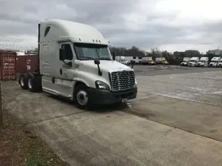 2016 FREIGHTLINER X12564ST