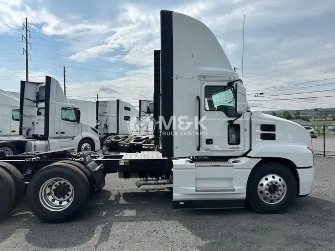 2025 MACK AN64T