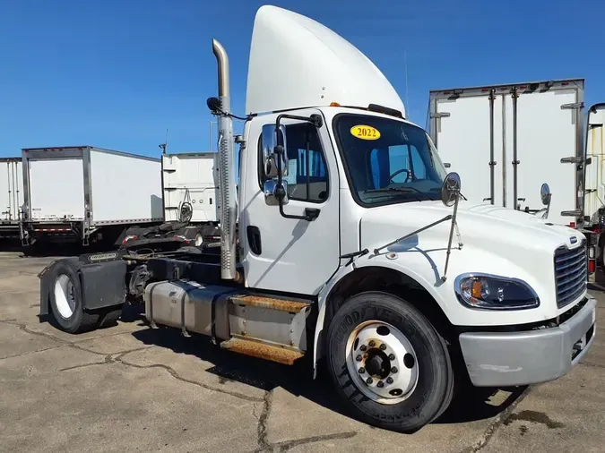 2022 FREIGHTLINER/MERCEDES M2 1067aa71ecd0609bcc77807e776d511b7eb