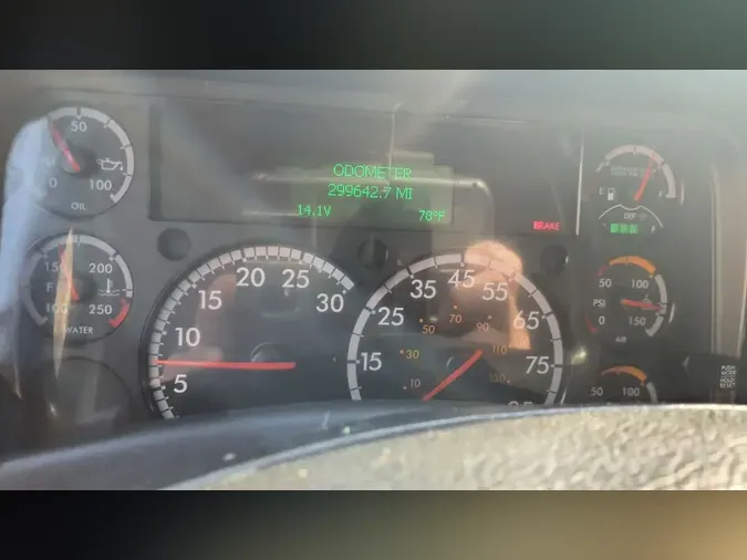 2019 FREIGHTLINER/MERCEDES M2 1067aa762c34f9c3354c5fc2be2125aad9b