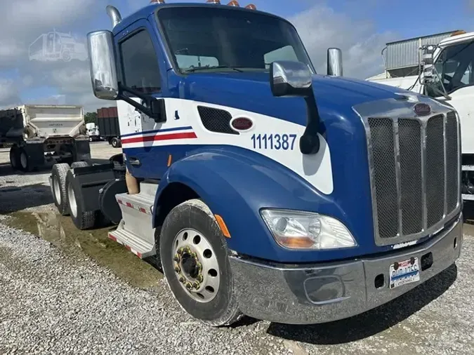 2016 PETERBILT 579