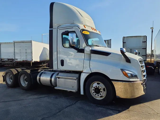 2020 FREIGHTLINER/MERCEDES NEW CASCADIA PX12664