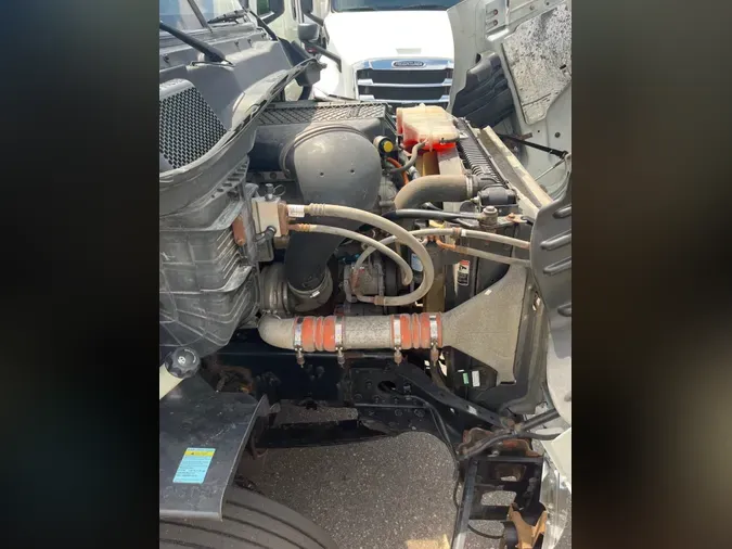 2017 FREIGHTLINER/MERCEDES CASCADIA 1137aaa9c850e620b4e720709c9dbaea5f8
