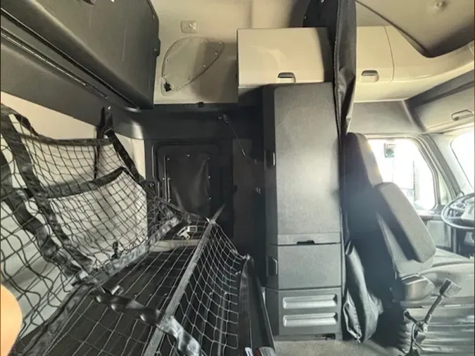 2020 Freightliner PT126SLP