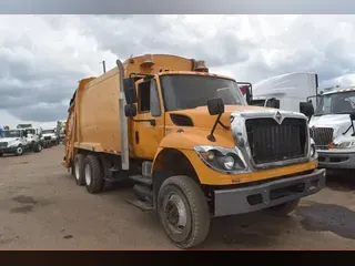 2012 INTERNATIONAL WORKSTAR 7400