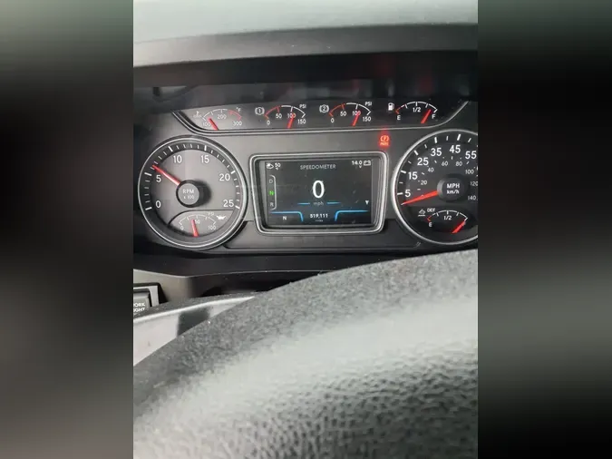 2019 NAVISTAR INTERNATIONAL LT625 SLPR CAB