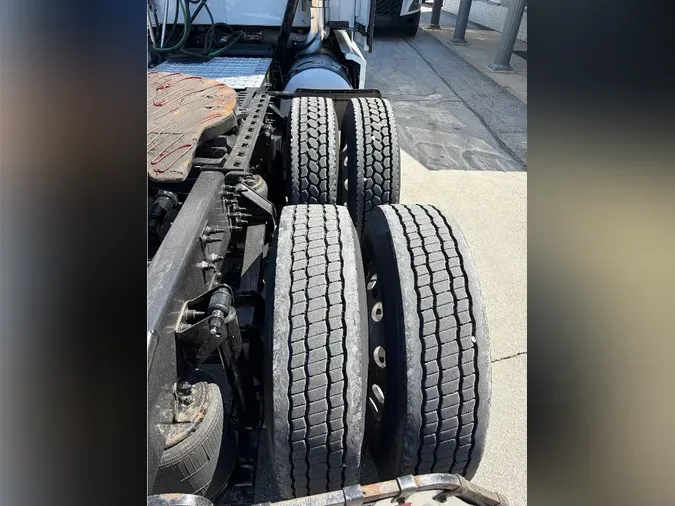 2023 MACK AN64T