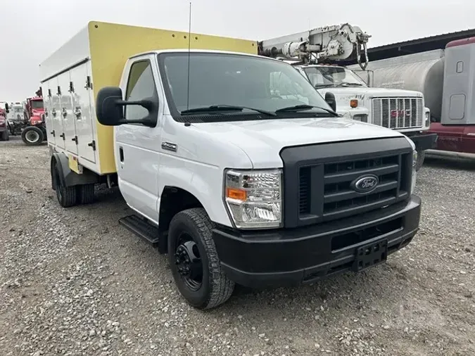 2018 FORD E450 SD