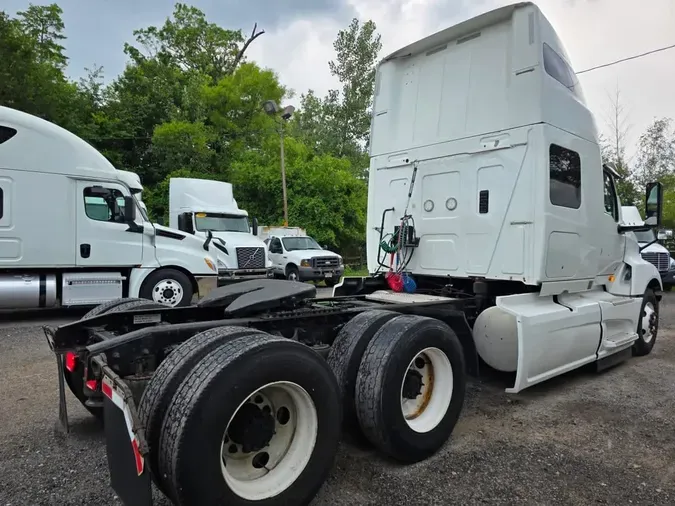 2020 NAVISTAR INTERNATIONAL LT625 SLPR CAB