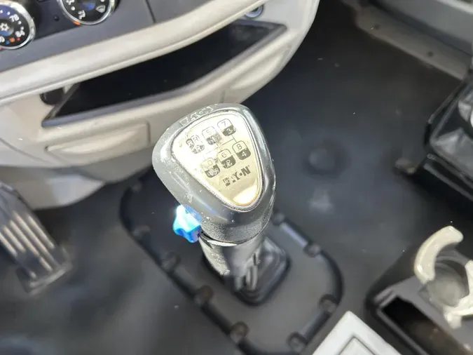 2020 Peterbilt 567
