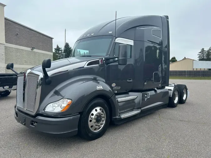 2020 Kenworth T680