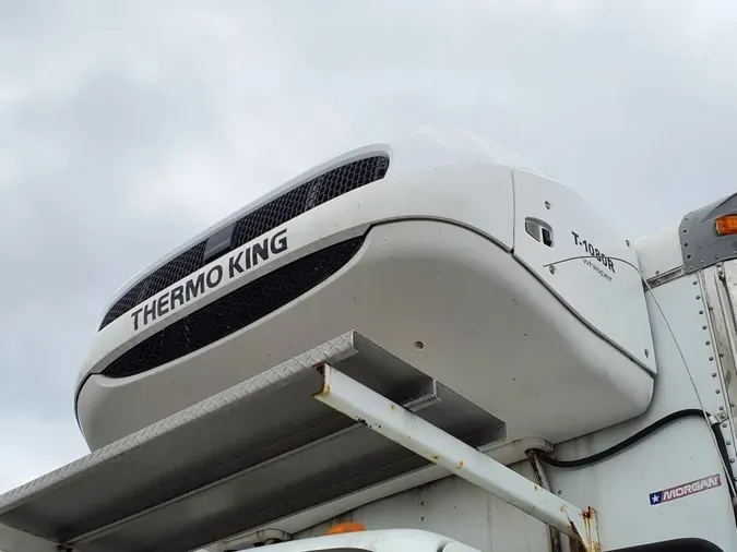 2018 FREIGHTLINER/MERCEDES M2 106