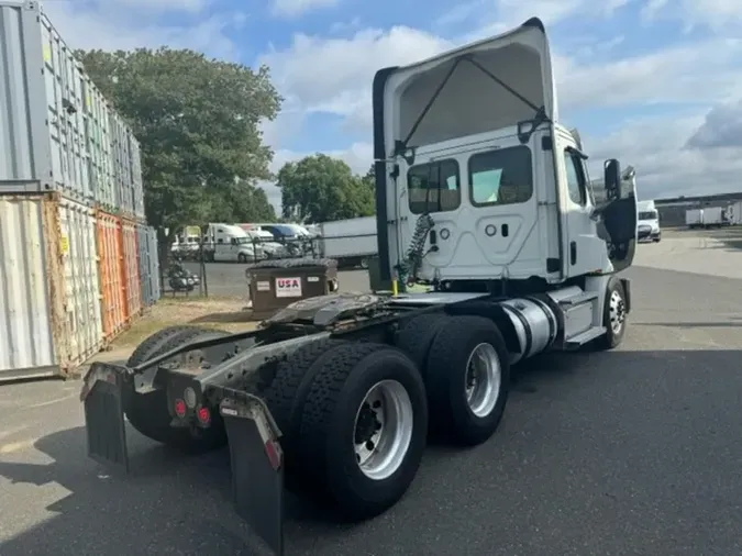 2020 FREIGHTLINER/MERCEDES NEW CASCADIA PX126647ac9f59c9b9bb278c92c93f95dfc422f