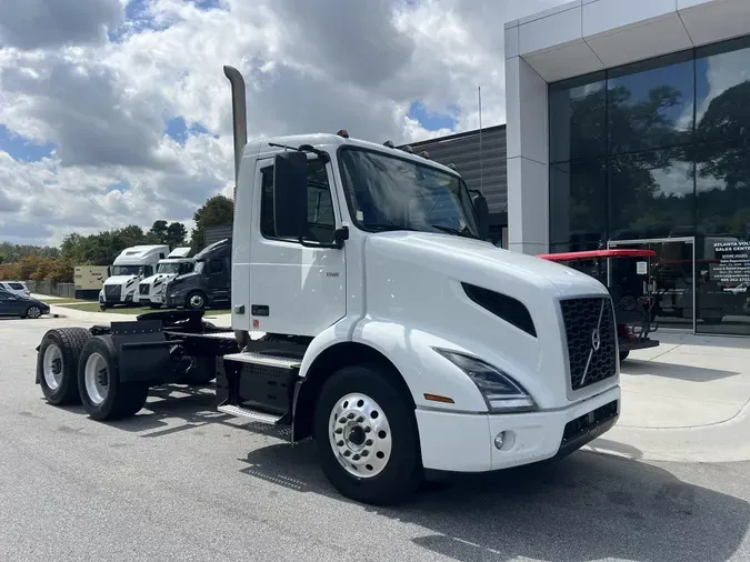 2020 Volvo VNR64T3007acdea31fbe13dfd24823d894aeb347c