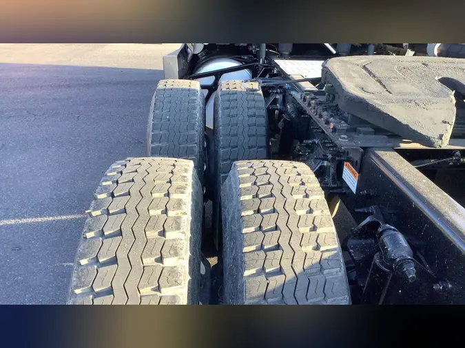 2024 Freightliner Cascadia 1267ad430f51f72b8d56fc64beb0483617c