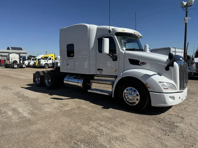 2022 Peterbilt 579