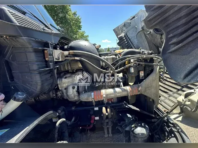 2017 FREIGHTLINER Cascadia 125