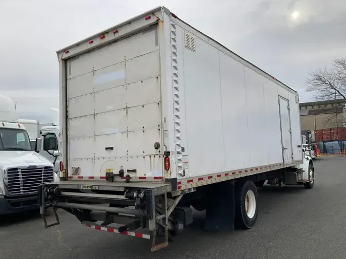 2019 FREIGHTLINER/MERCEDES M2 106