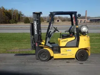 2016 Hyundai 25L-7A