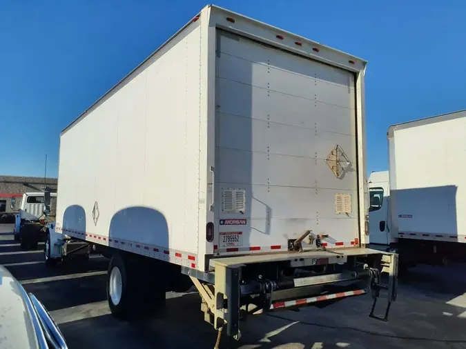 2019 FREIGHTLINER/MERCEDES M2 106