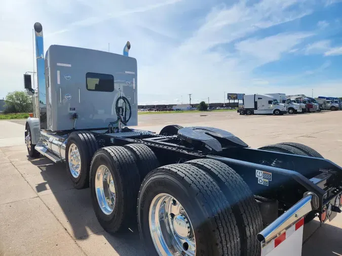 2026 Kenworth W900L