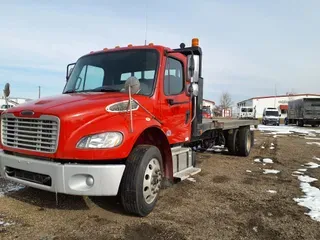 2018 FREIGHTLINER/MERCEDES M2 106