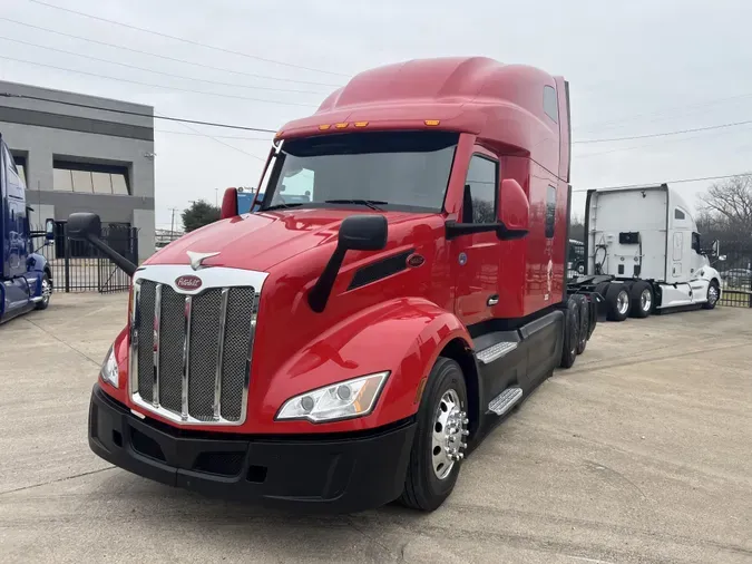 2023 Peterbilt 579