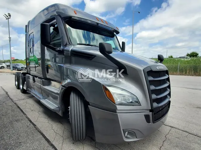 2021 FREIGHTLINER CASCADIA