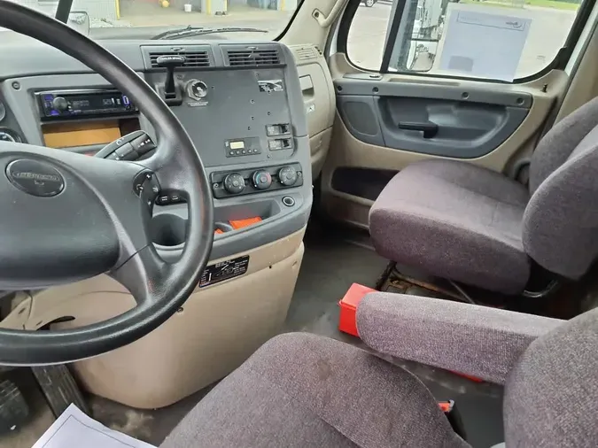 2018 FREIGHTLINER CASCADIA 125