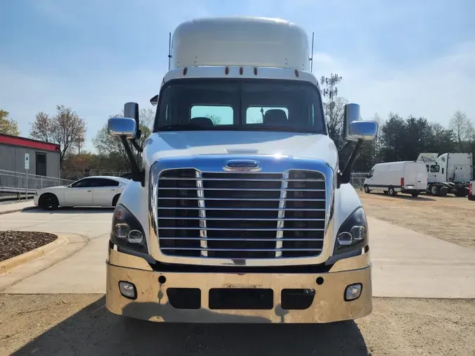 2018 FREIGHTLINER/MERCEDES CASCADIA 1137ae7d874162bc0c8a082446719644e16