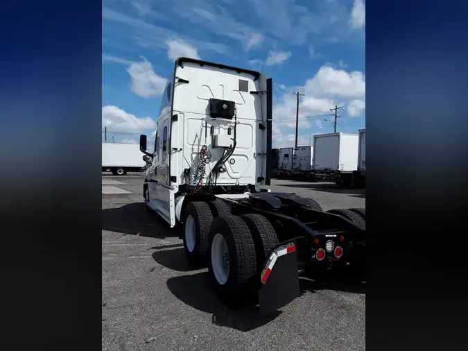 2020 FREIGHTLINER NEW CASCADIA PX12664