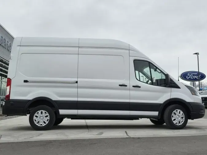 2024 Ford E-Transit Cargo Van